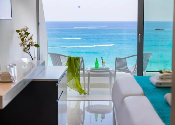 Ξενοδοχείο Silver Sands