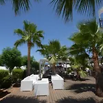 Silver Sands 3*