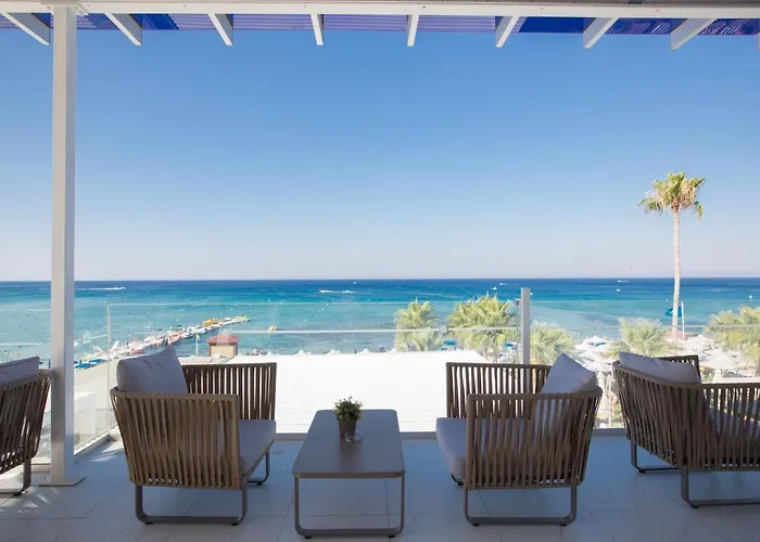 Hotel Silver Sands 3*