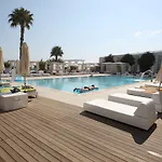 Hotel Silver Sands 3*