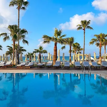 Silver Sands Beach 3*