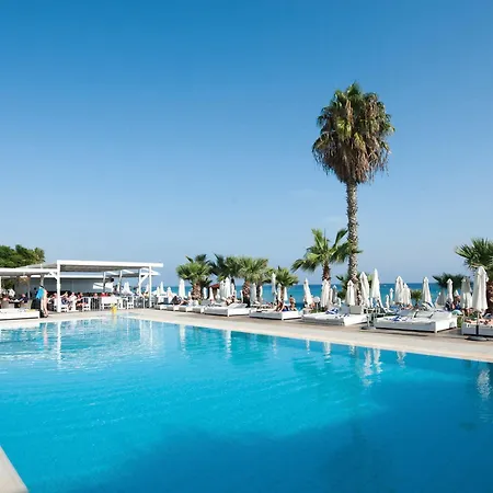 Silver Sands 3*