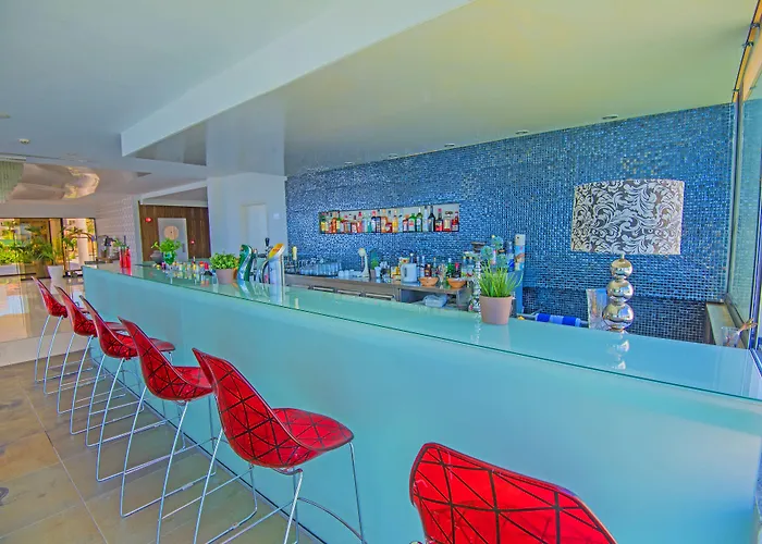 Silver Sands فندق بروتاراس