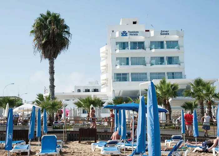 فندق Silver Sands