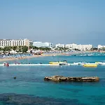 Silver Sands Hotel 3*