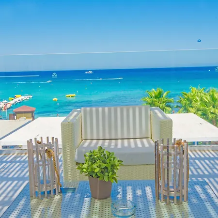 Silver Sands 3*